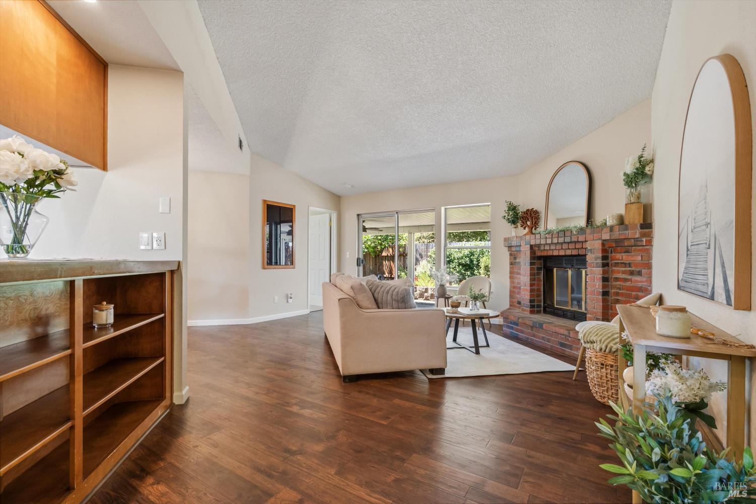 902 Whitney Avenue Suisun City CA 94585