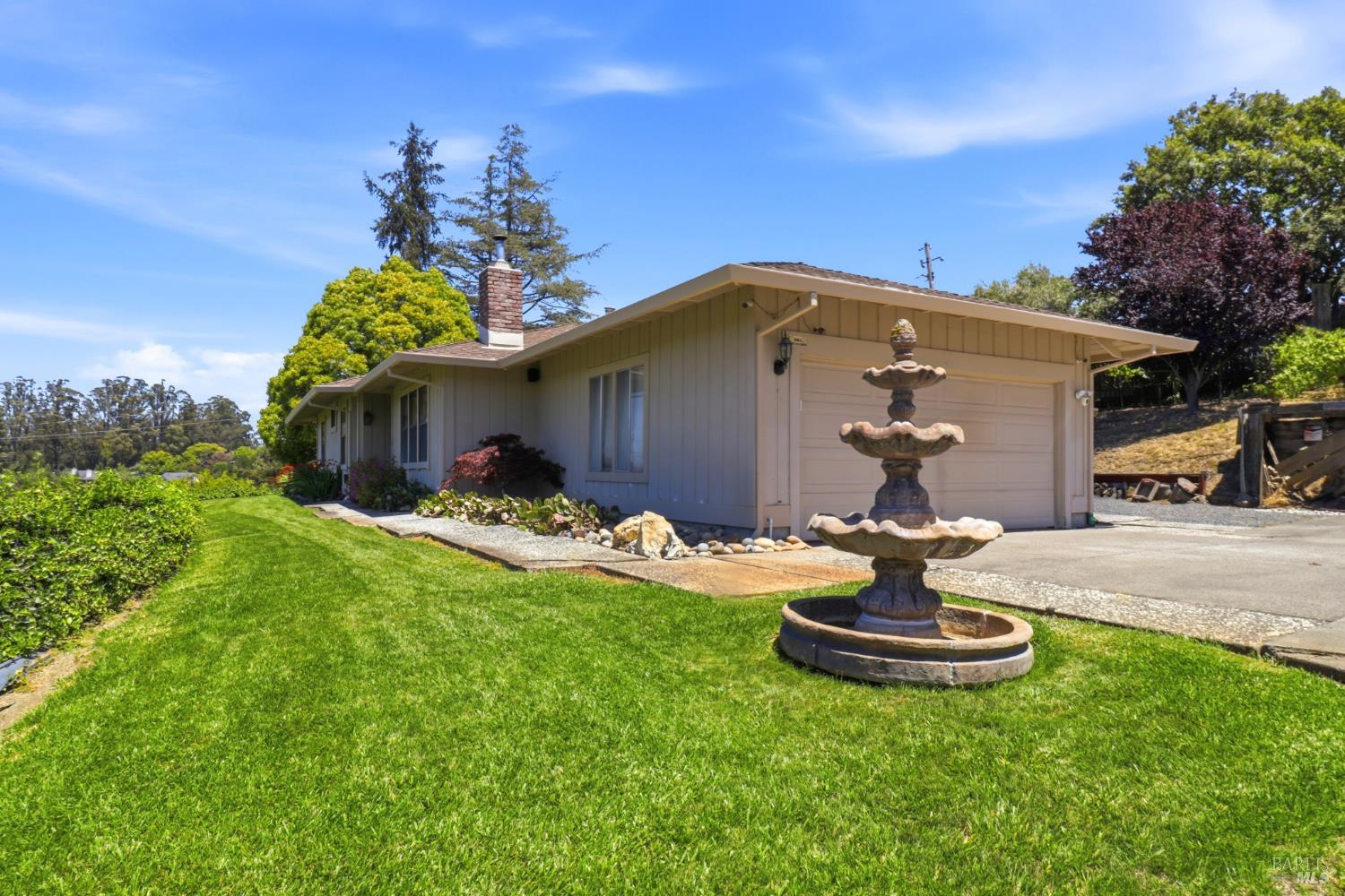 9160 Water Road Cotati CA 94931