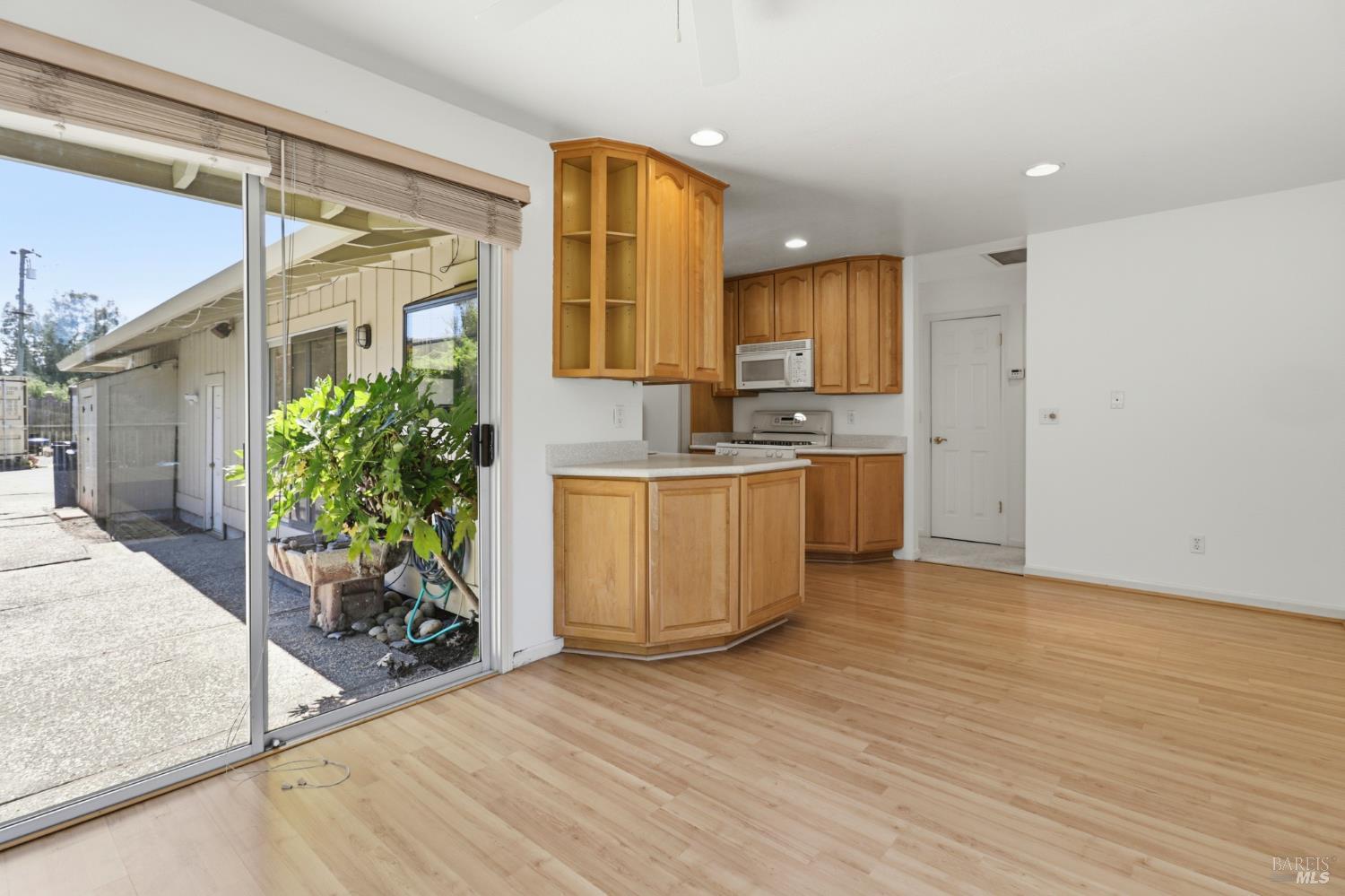 9160 Water Road Cotati CA 94931