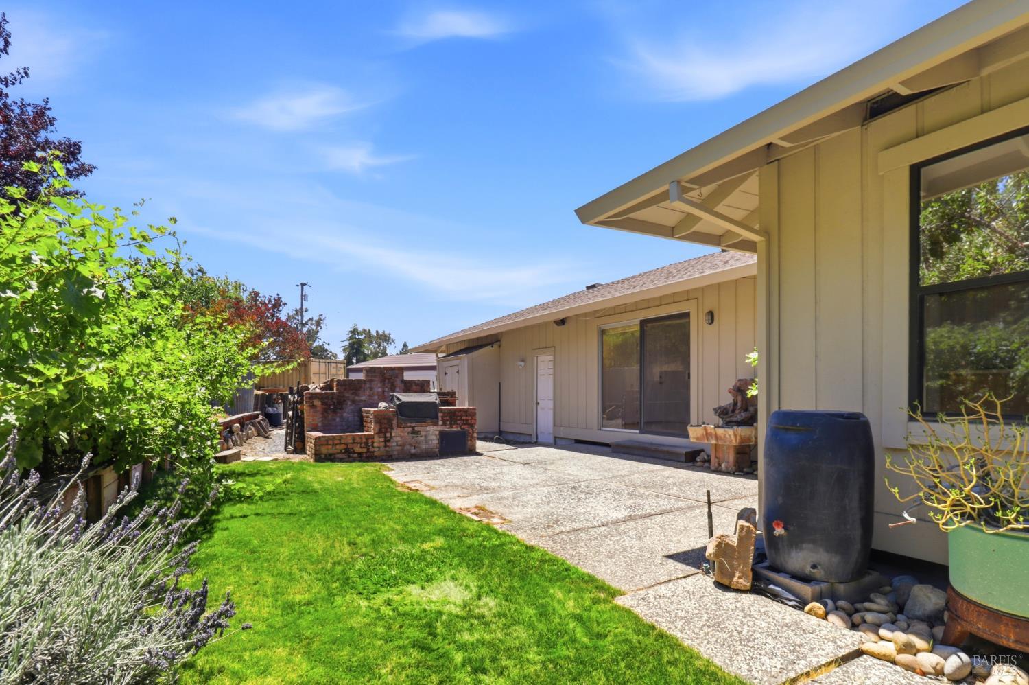 9160 Water Road Cotati CA 94931