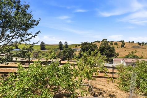 9160 Water Road Cotati CA 94931