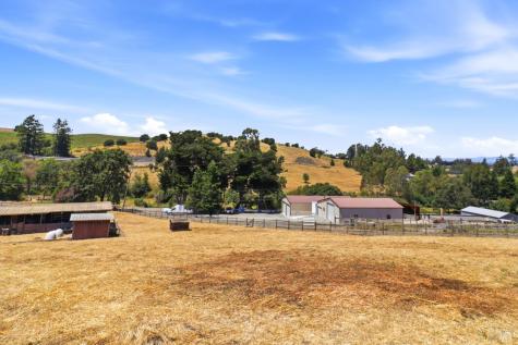 9160 Water Road Cotati CA 94931