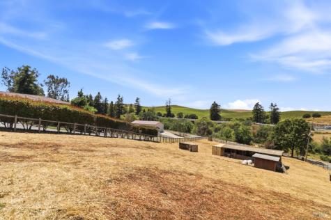 9160 Water Road Cotati CA 94931