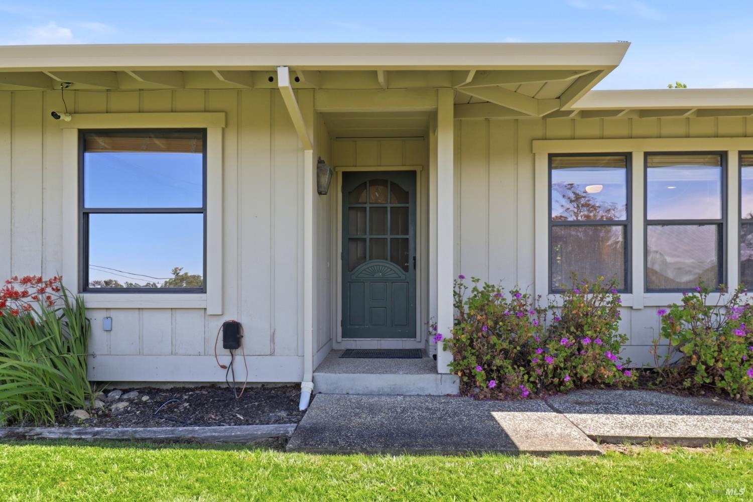 9160 Water Road Cotati CA 94931