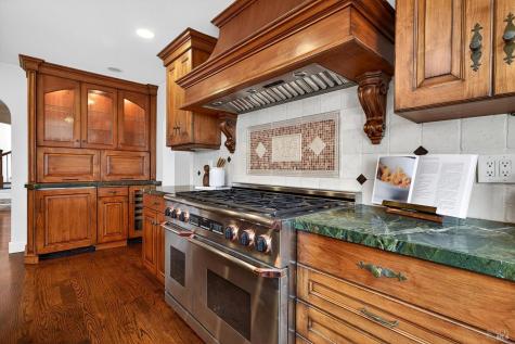 7 Guisela Court Novato CA 94945