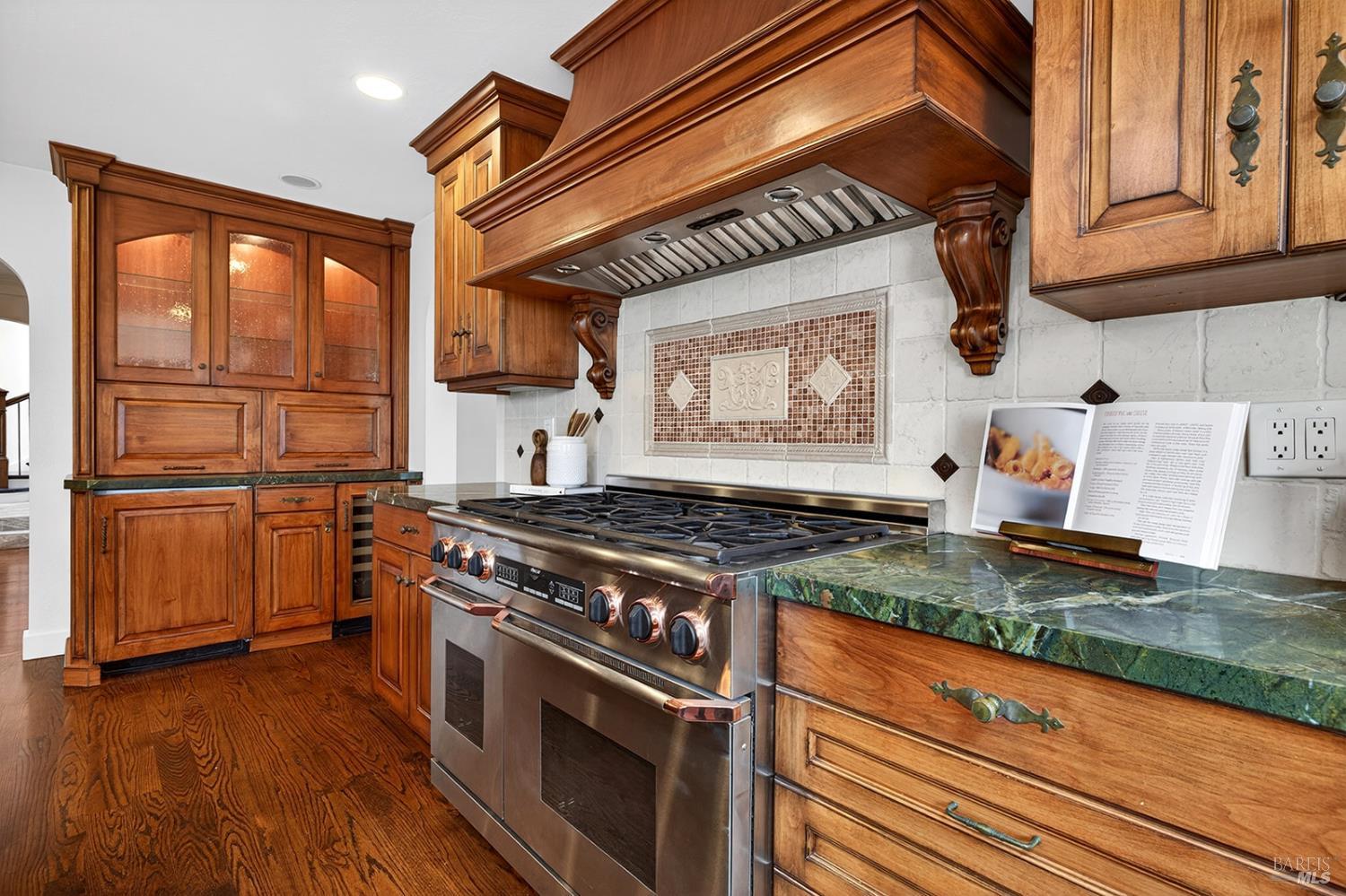 7 Guisela Court Novato CA 94945