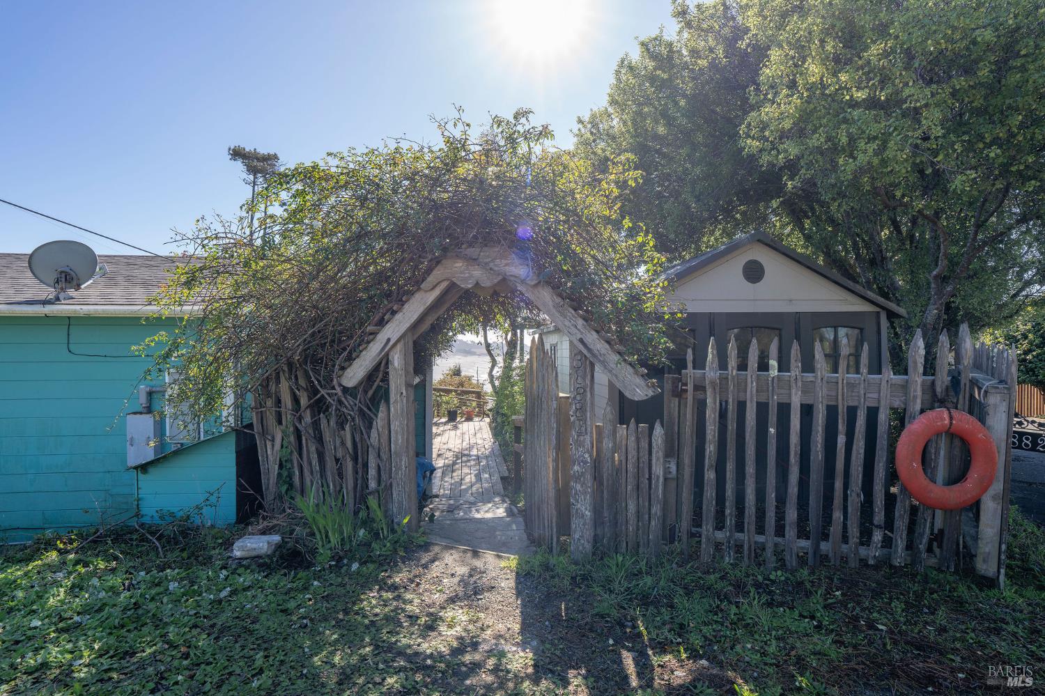 38882 Honey Run Lane Gualala CA 95445