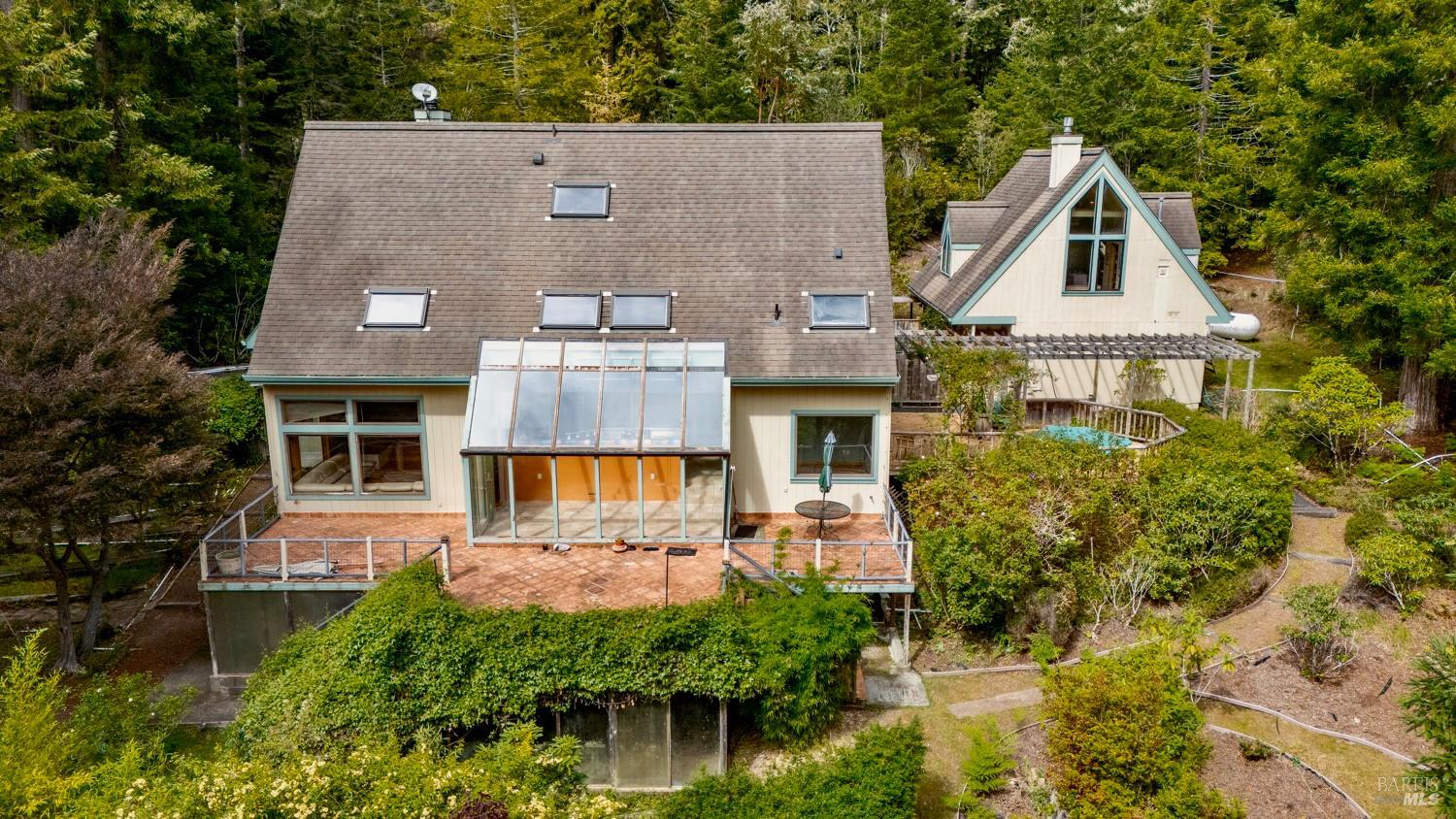 33100 Frog Pond Road Little River CA 95456