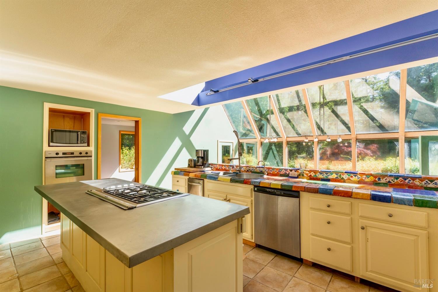 33100 Frog Pond Road Little River CA 95456