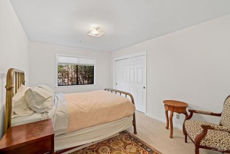 424 Greens Drive Healdsburg CA 95448
