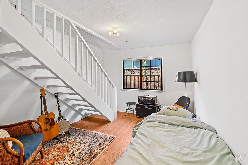 424 Greens Drive Healdsburg CA 95448
