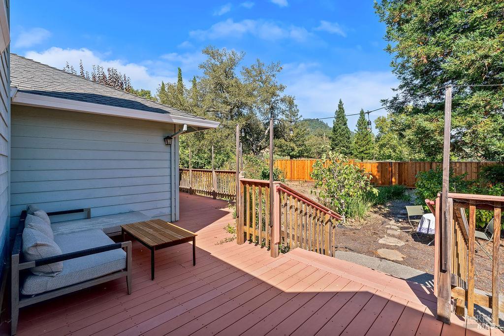 424 Greens Drive Healdsburg CA 95448