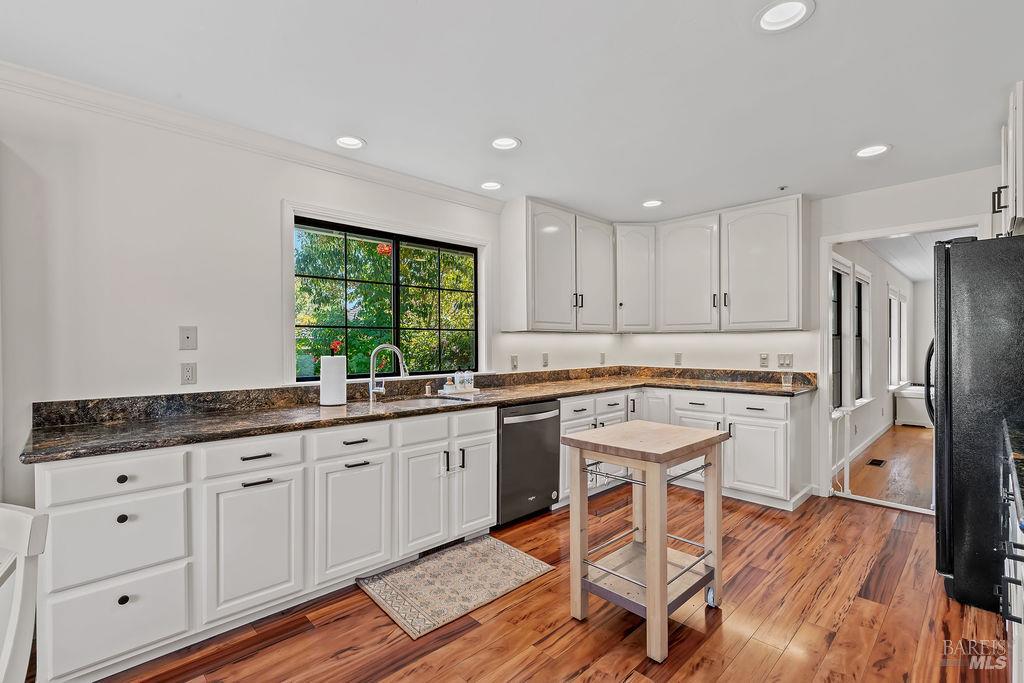 424 Greens Drive Healdsburg CA 95448