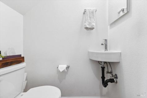 433 Blythewood Place Santa Rosa CA 95407