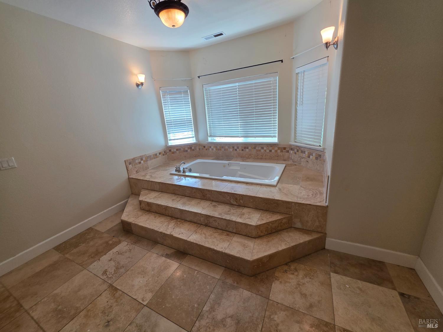 18817 Dove Court Hidden Valley Lake CA 95467