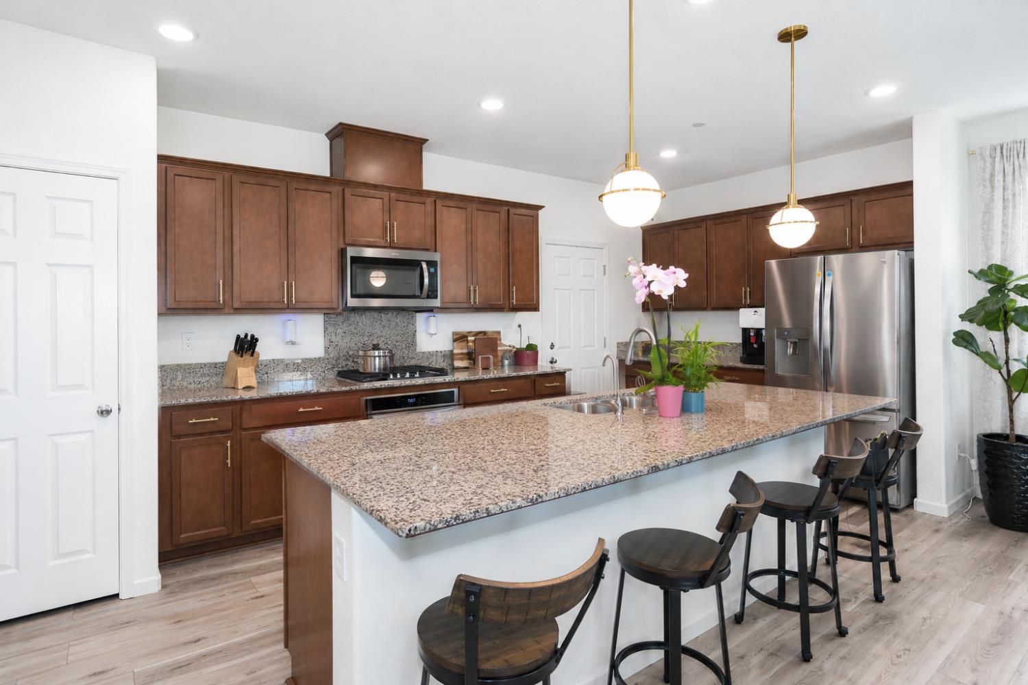 503 Madrone Street Lathrop CA 95330