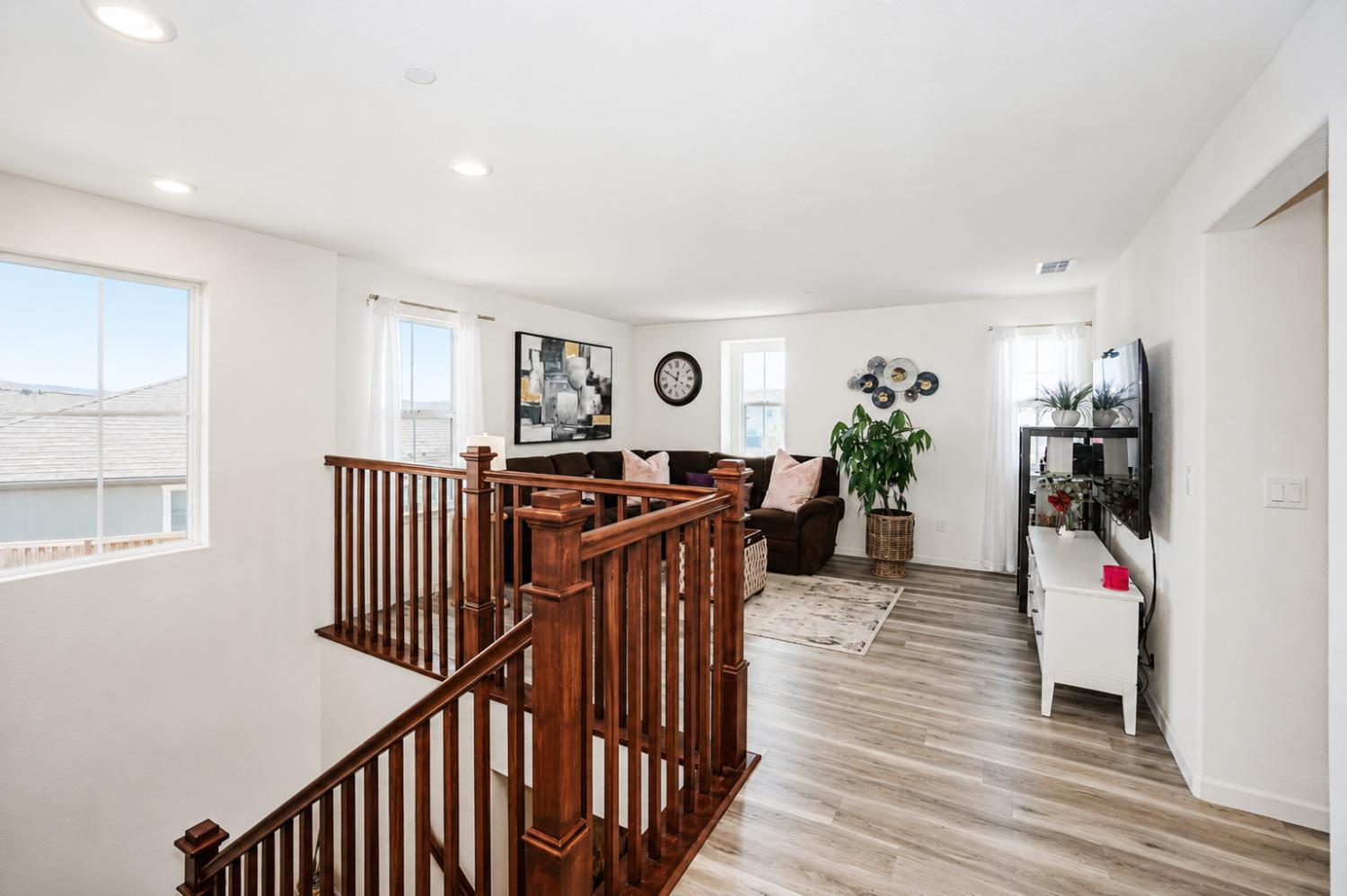 503 Madrone Street Lathrop CA 95330