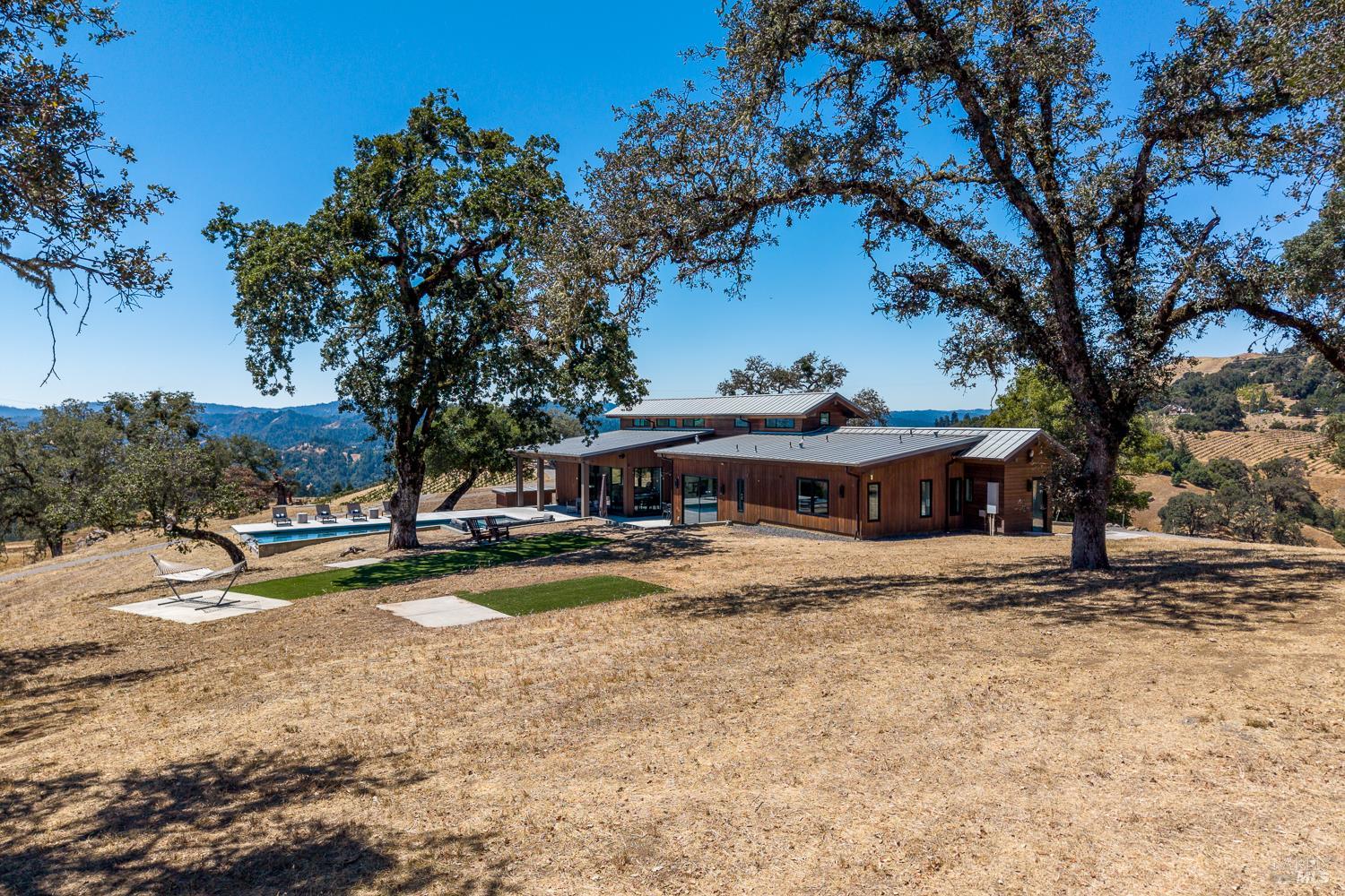 18115 Highlands Ridge Road Yorkville CA 95494