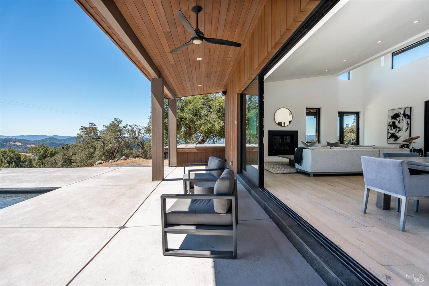 18115 Highlands Ridge Road Yorkville CA 95494