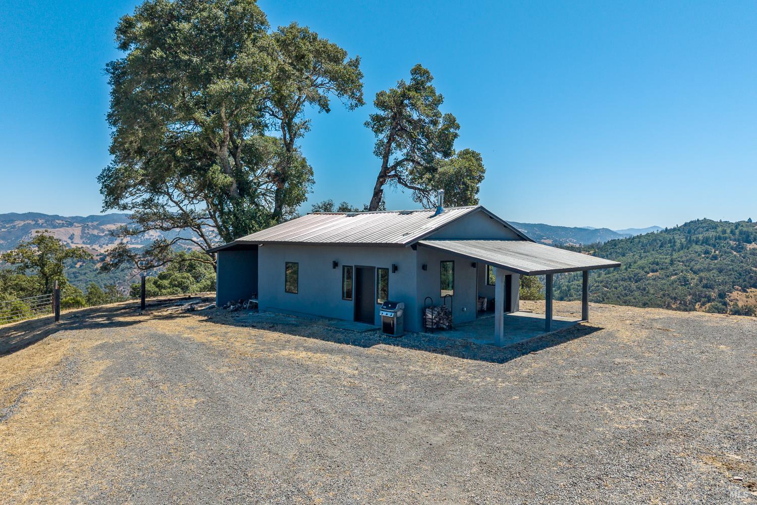 18115 Highlands Ridge Road Yorkville CA 95494