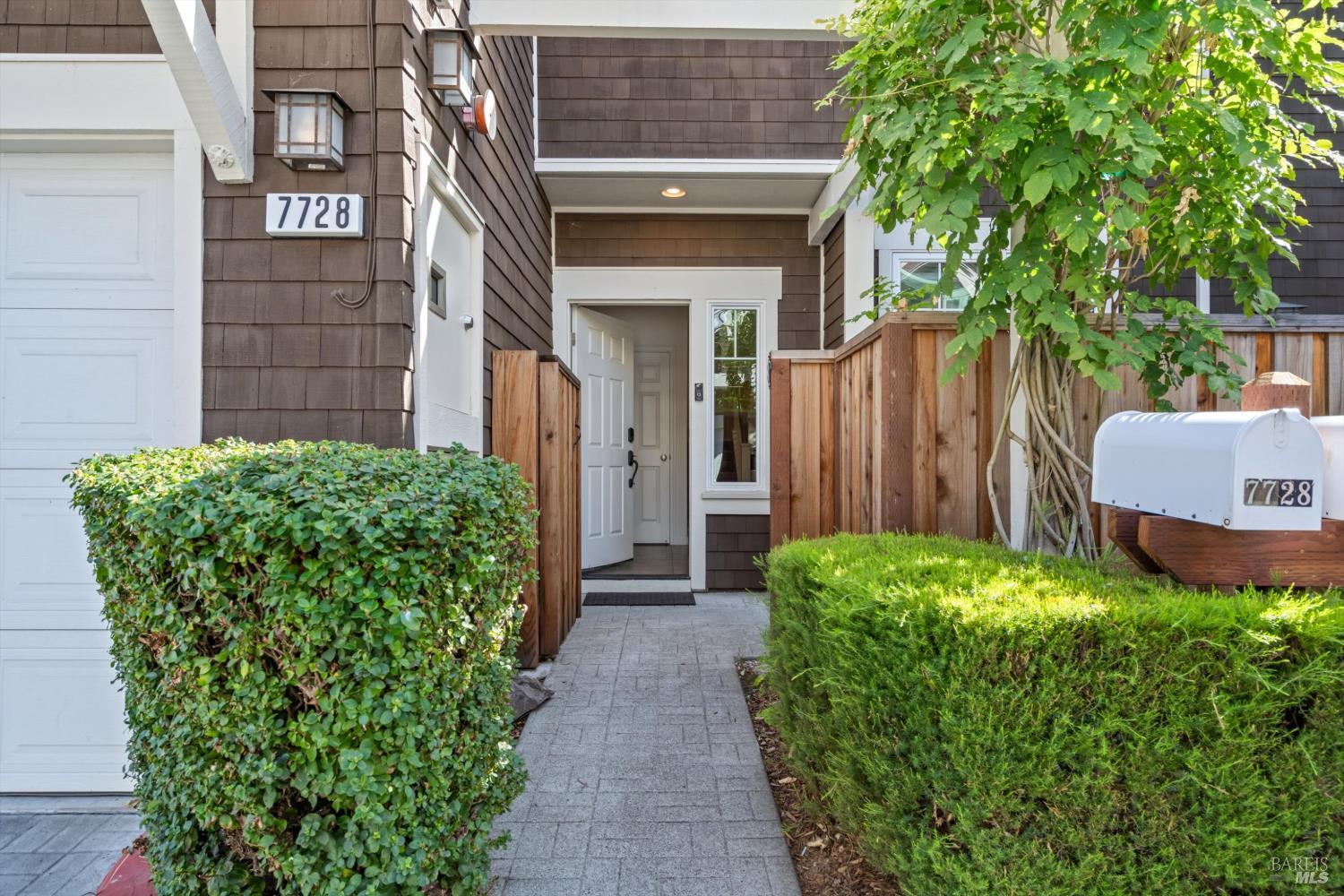7728 Frengle Court Cotati CA 94931
