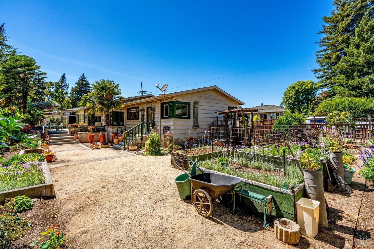 1537 Ora Drive Napa CA 94559