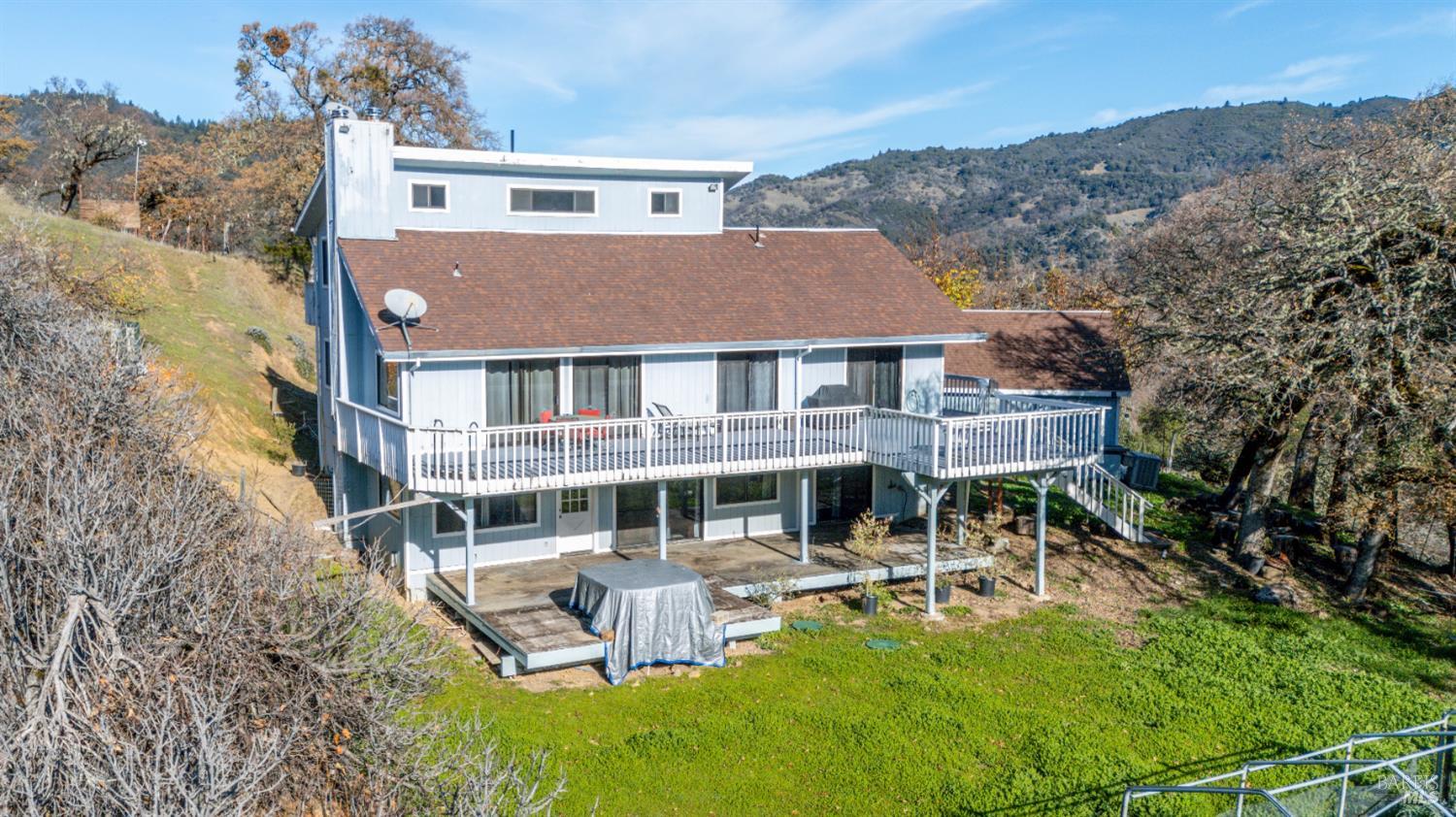6620 Robinson Creek Road Ukiah CA 95482