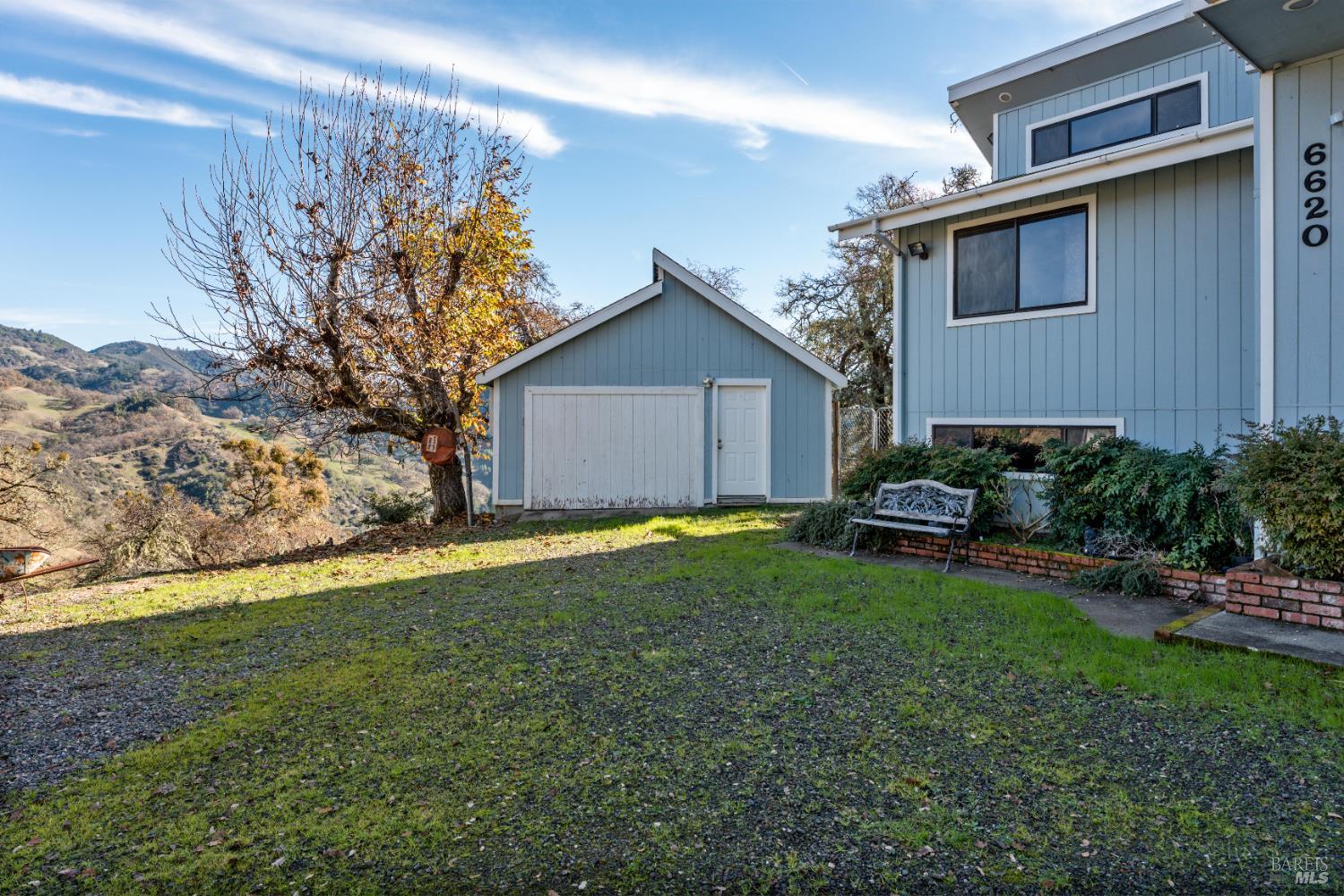 6620 Robinson Creek Road Ukiah CA 95482