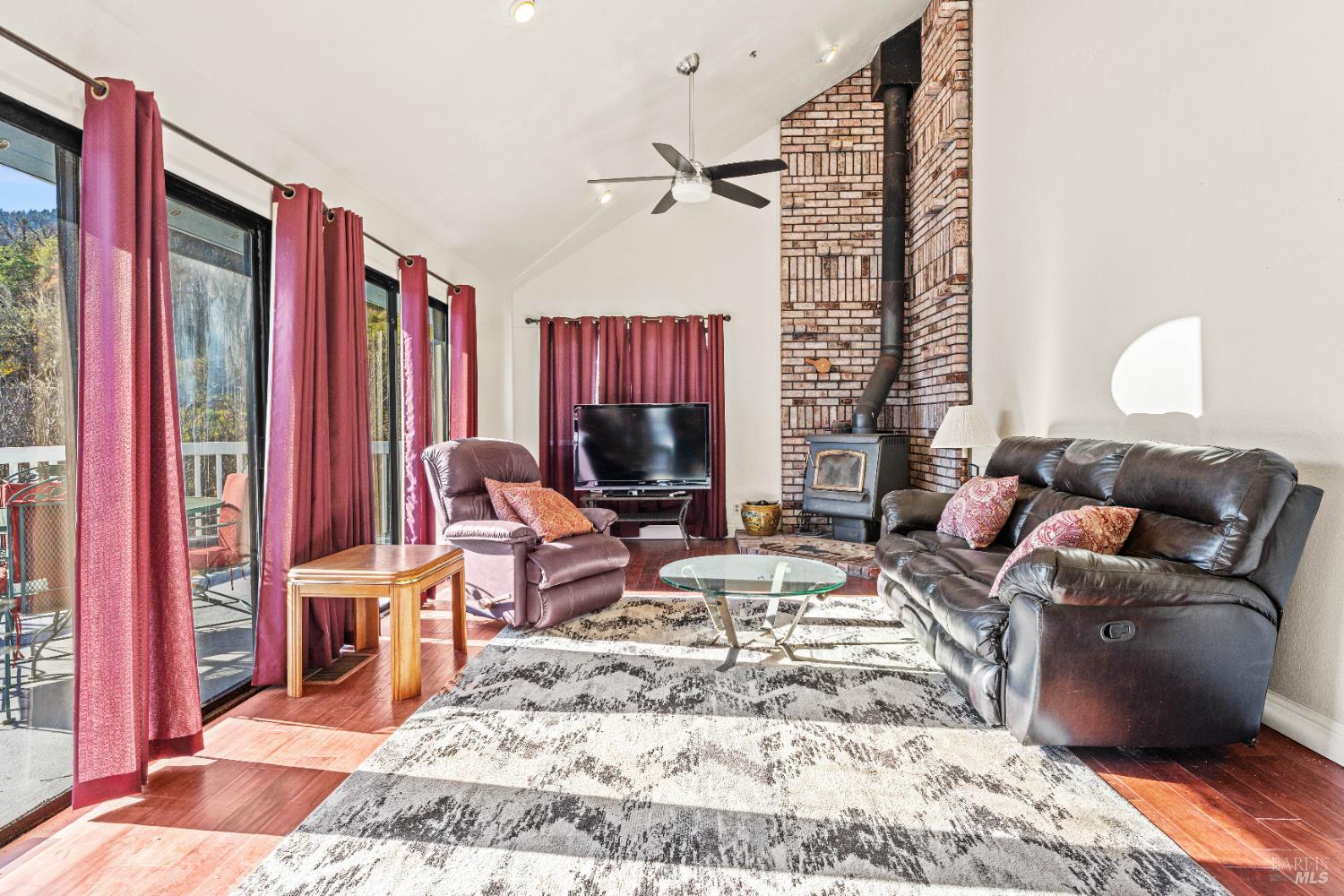 6620 Robinson Creek Road Ukiah CA 95482