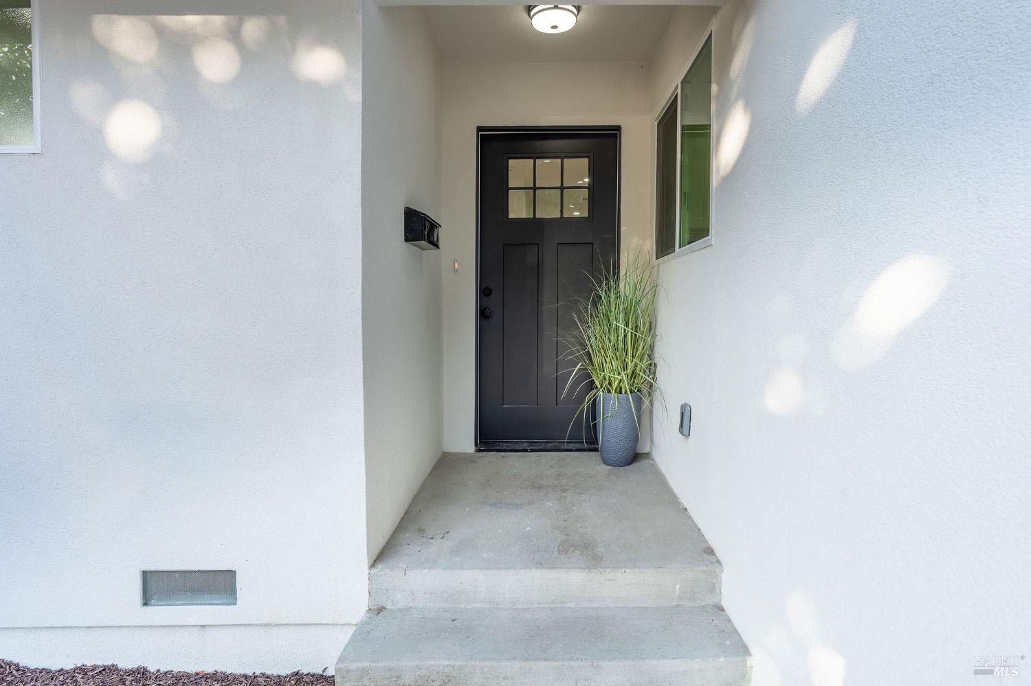 2625 Neotomas Avenue Santa Rosa CA 95405
