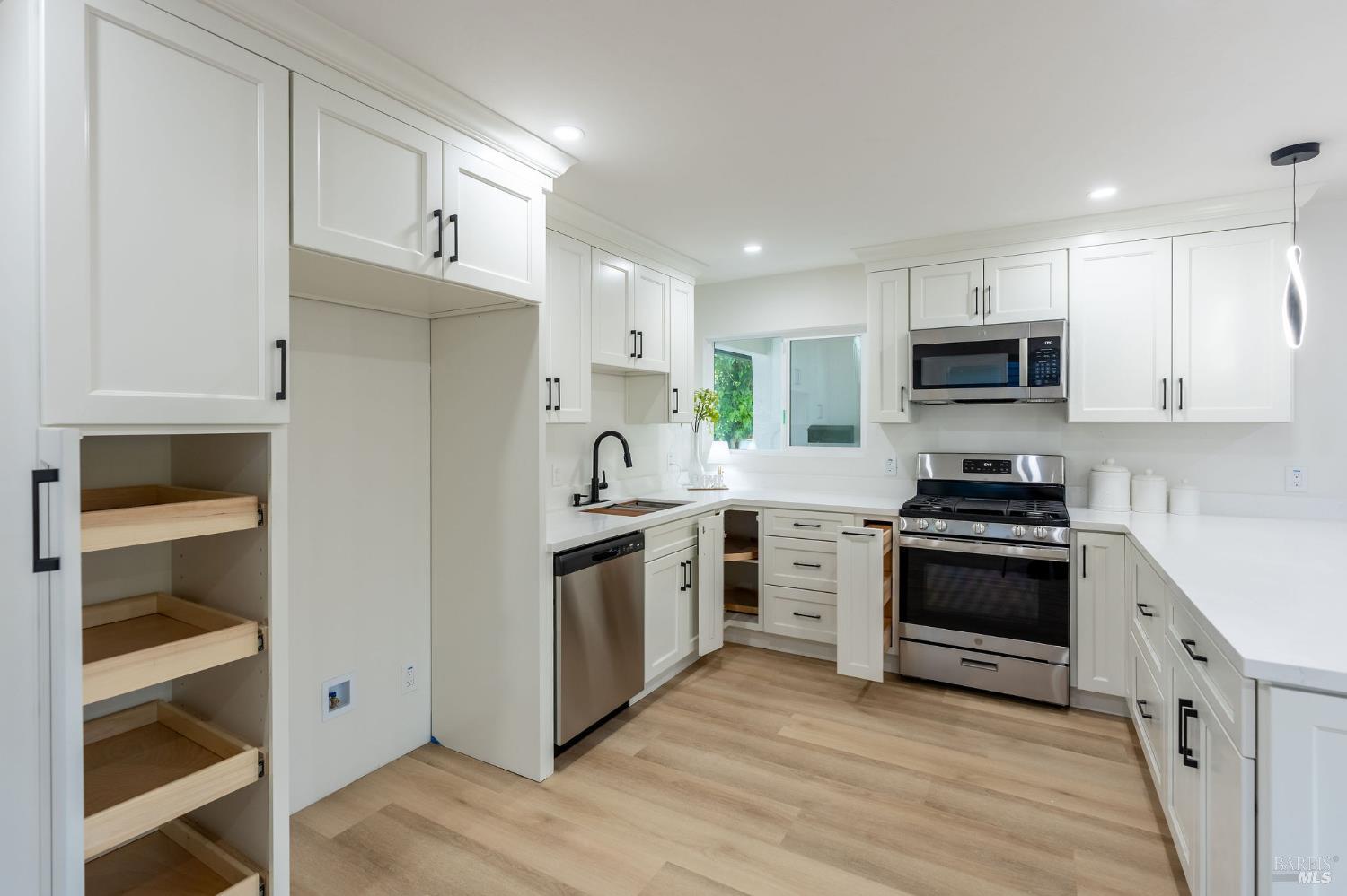 2625 Neotomas Avenue Santa Rosa CA 95405
