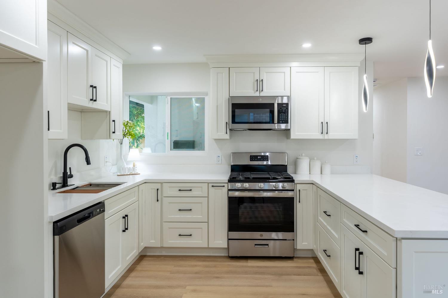 2625 Neotomas Avenue Santa Rosa CA 95405