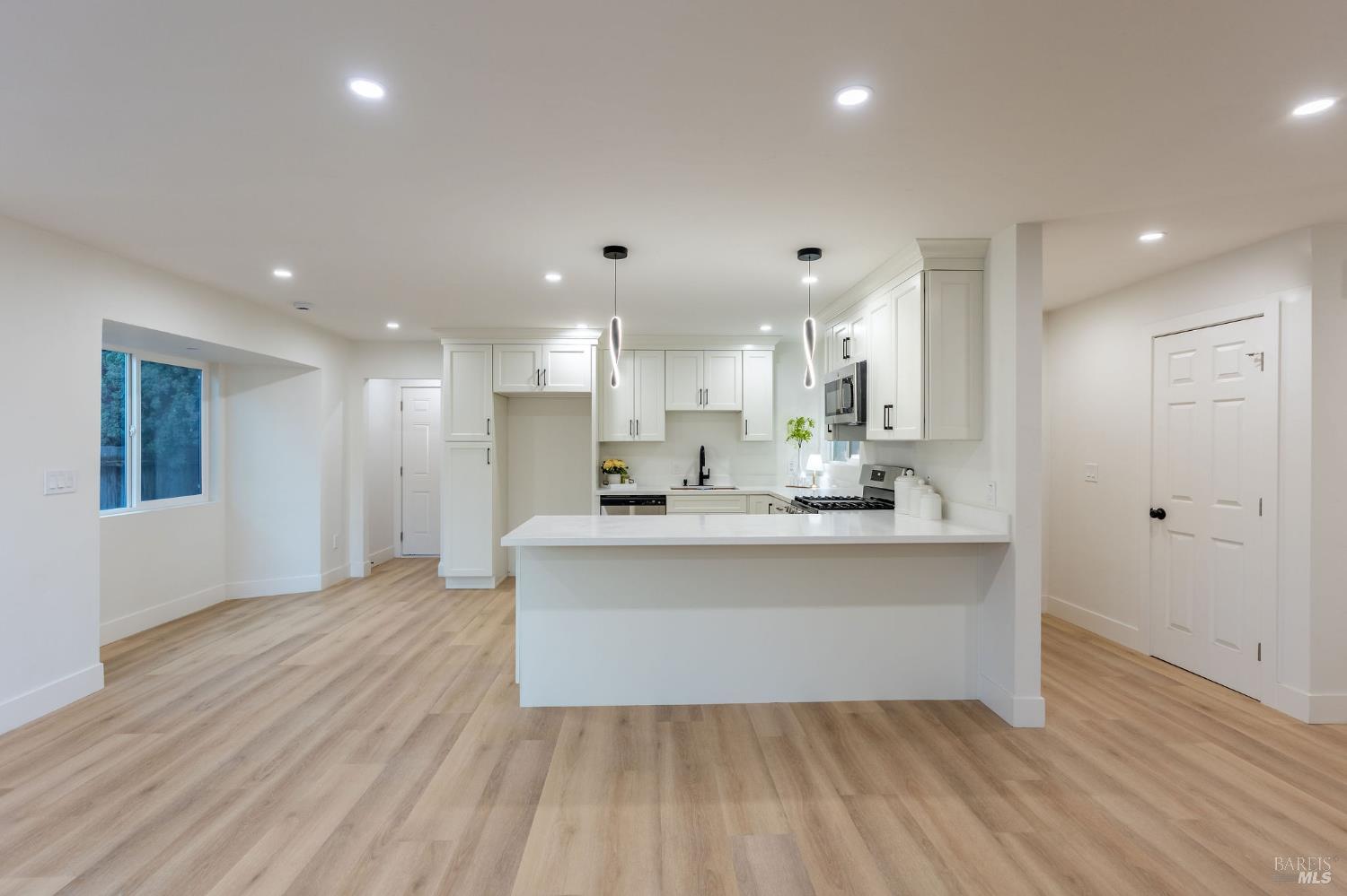 2625 Neotomas Avenue Santa Rosa CA 95405