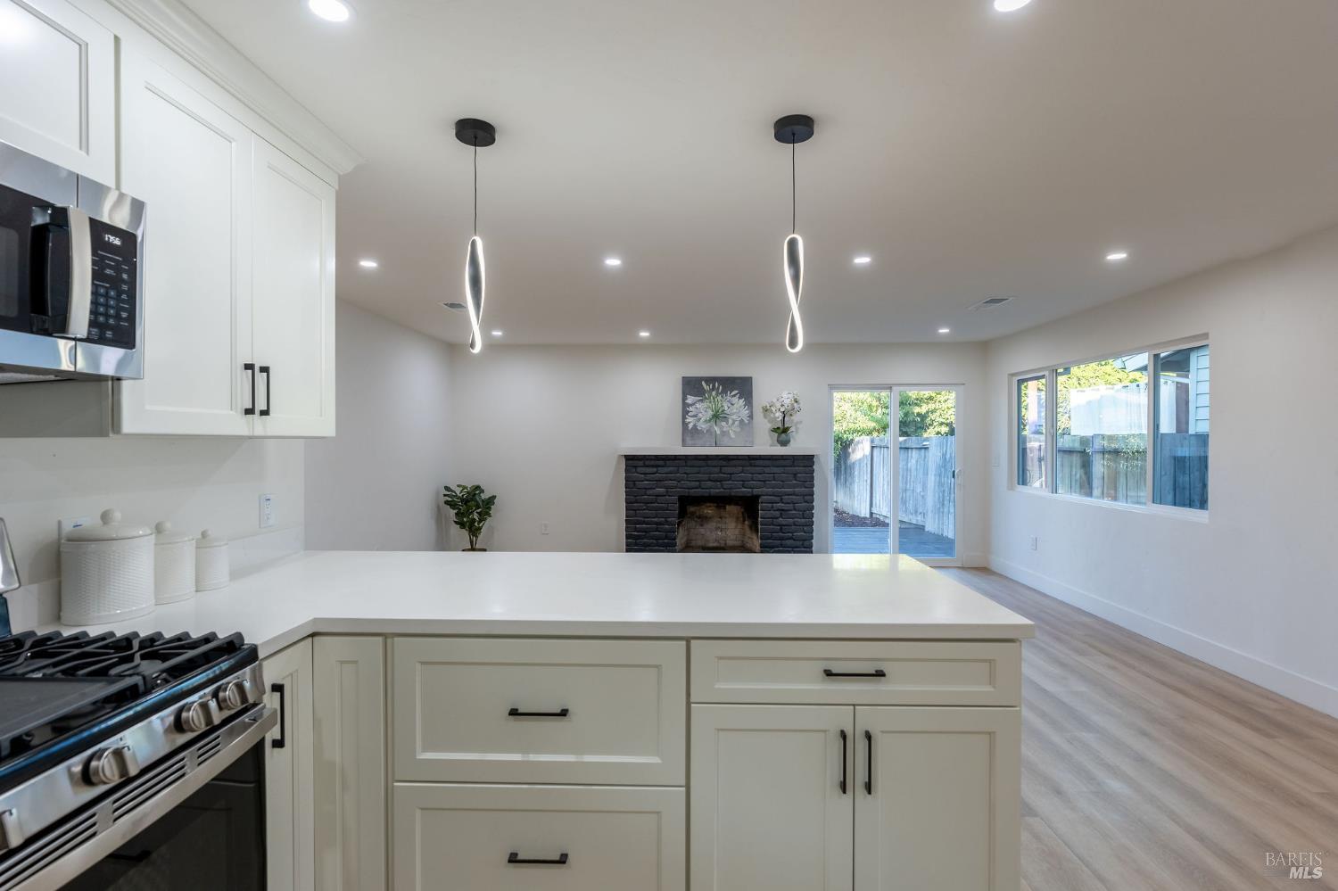 2625 Neotomas Avenue Santa Rosa CA 95405