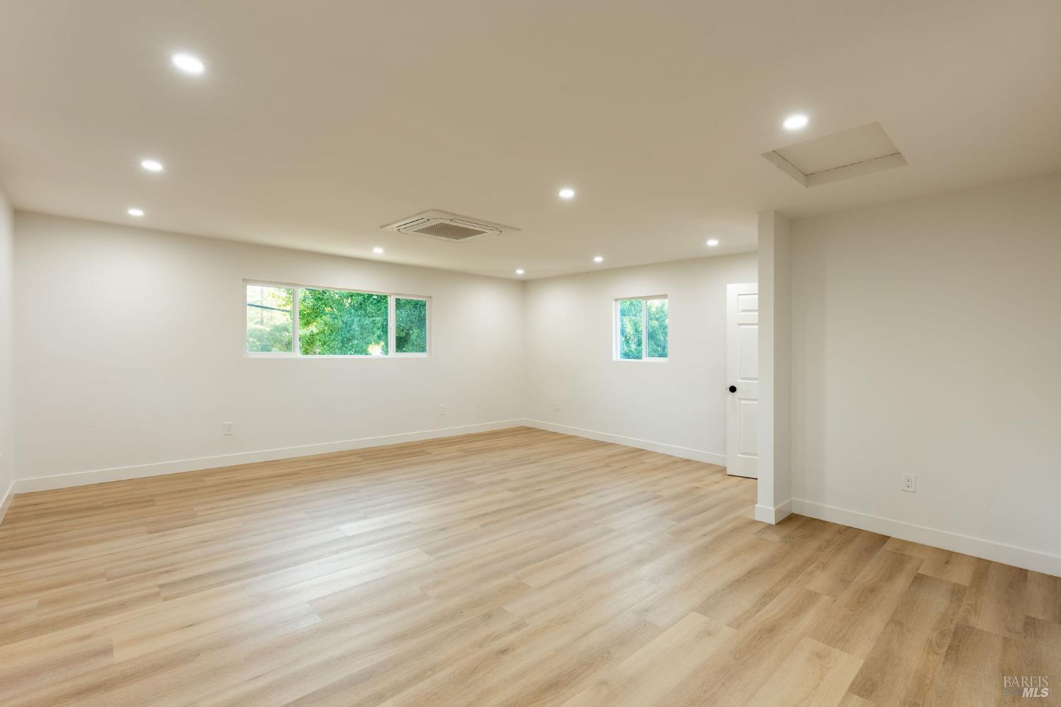 2625 Neotomas Avenue Santa Rosa CA 95405