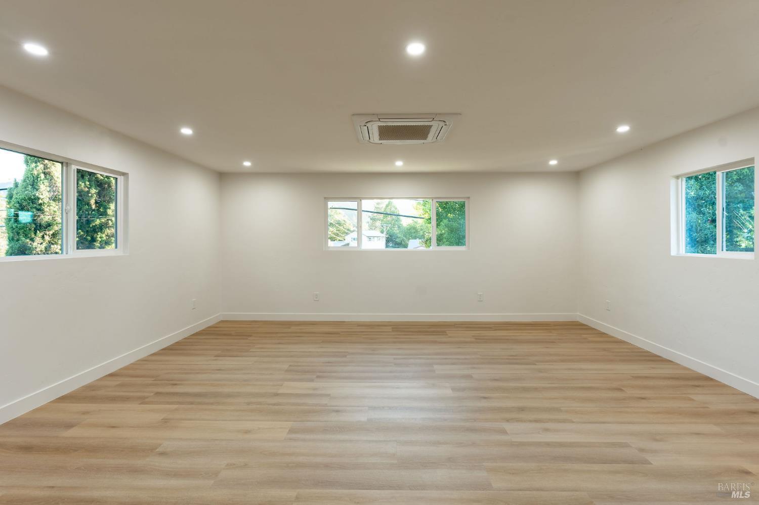 2625 Neotomas Avenue Santa Rosa CA 95405