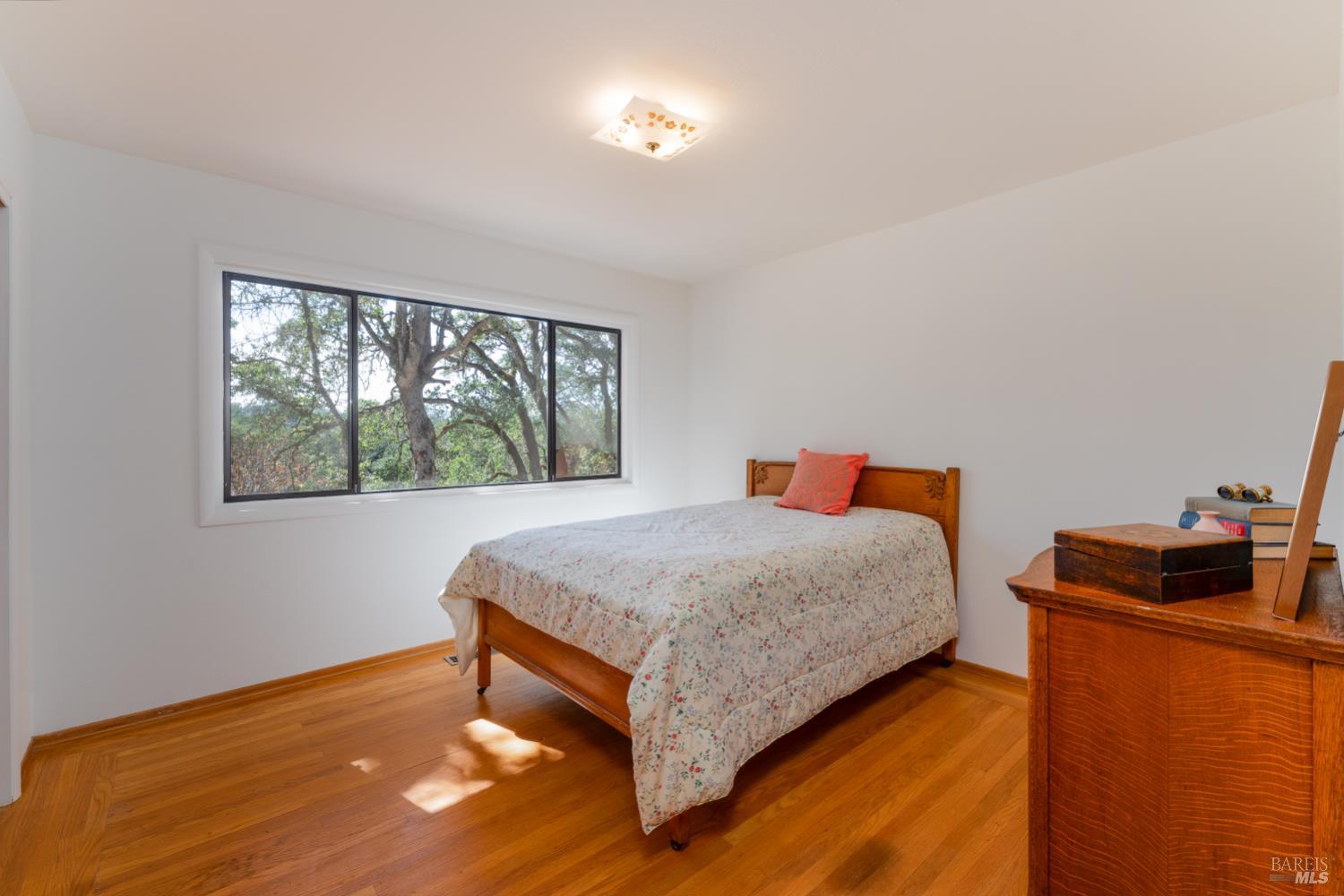 1921 Ridge Road Ukiah CA 95482