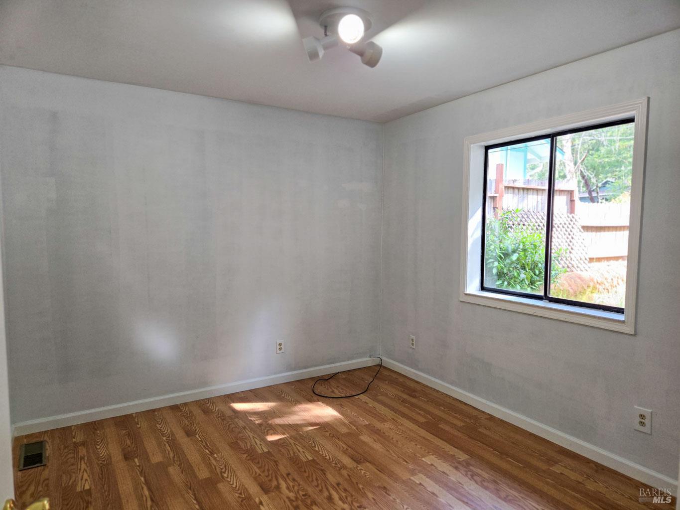 2043 Primrose Drive Willits CA 95490
