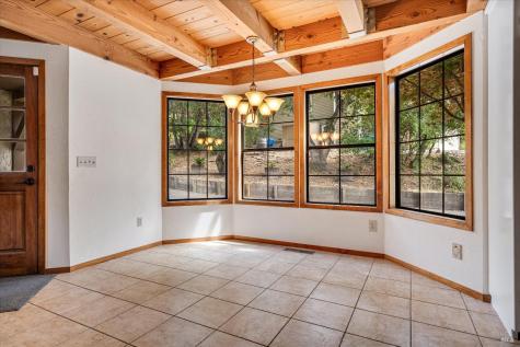3541 Golf View Terrace Santa Rosa CA 95405