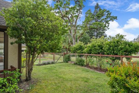 3541 Golf View Terrace Santa Rosa CA 95405