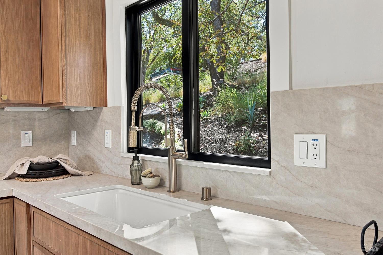 286 Monte Vista Drive Napa CA 94559