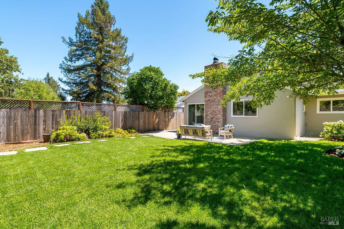 313 Corrillo Drive San Rafael CA 94903