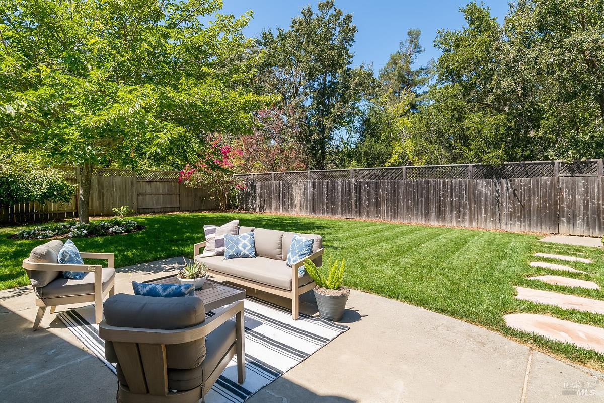313 Corrillo Drive San Rafael CA 94903