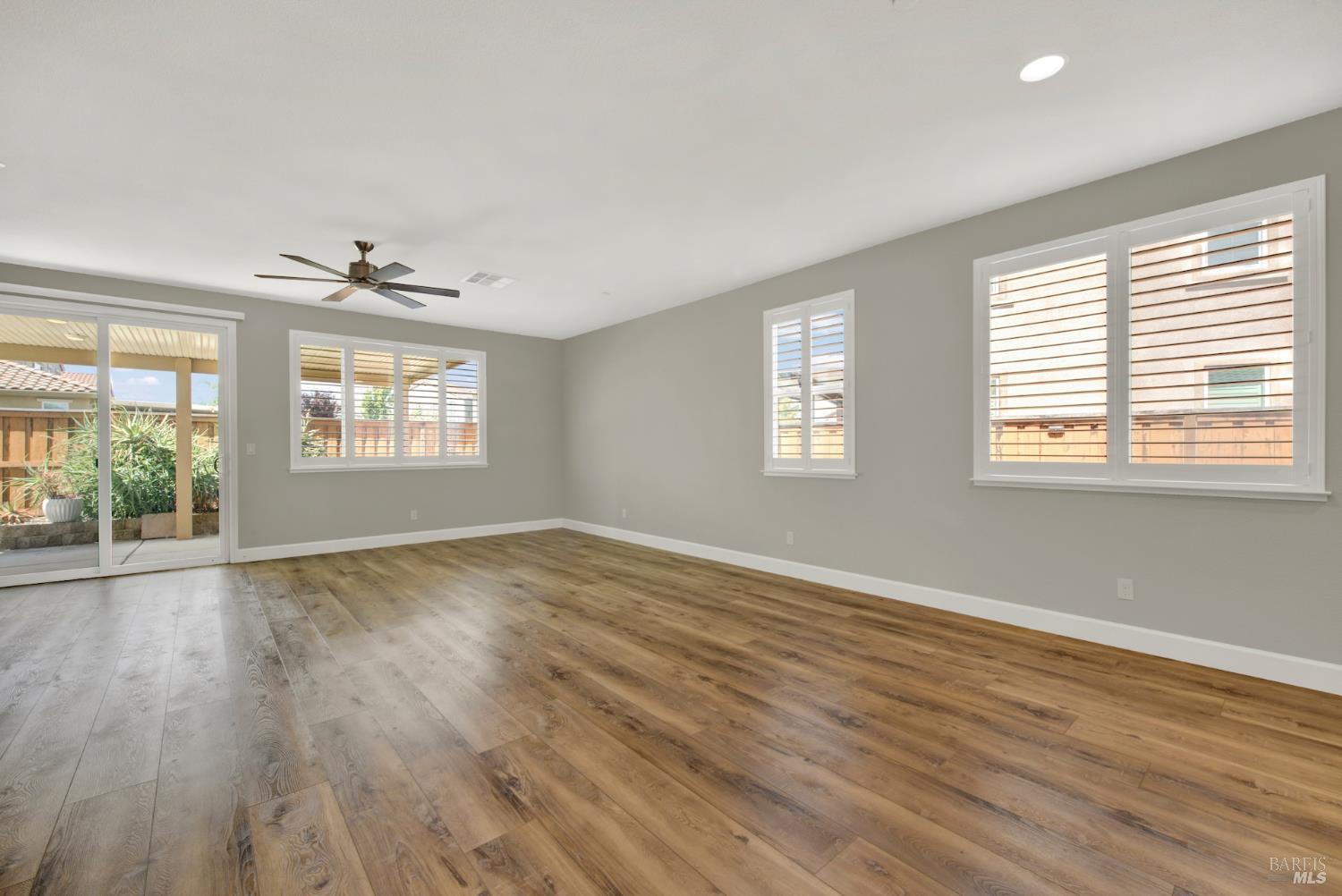 373 Anchorage Drive Vacaville CA 95687