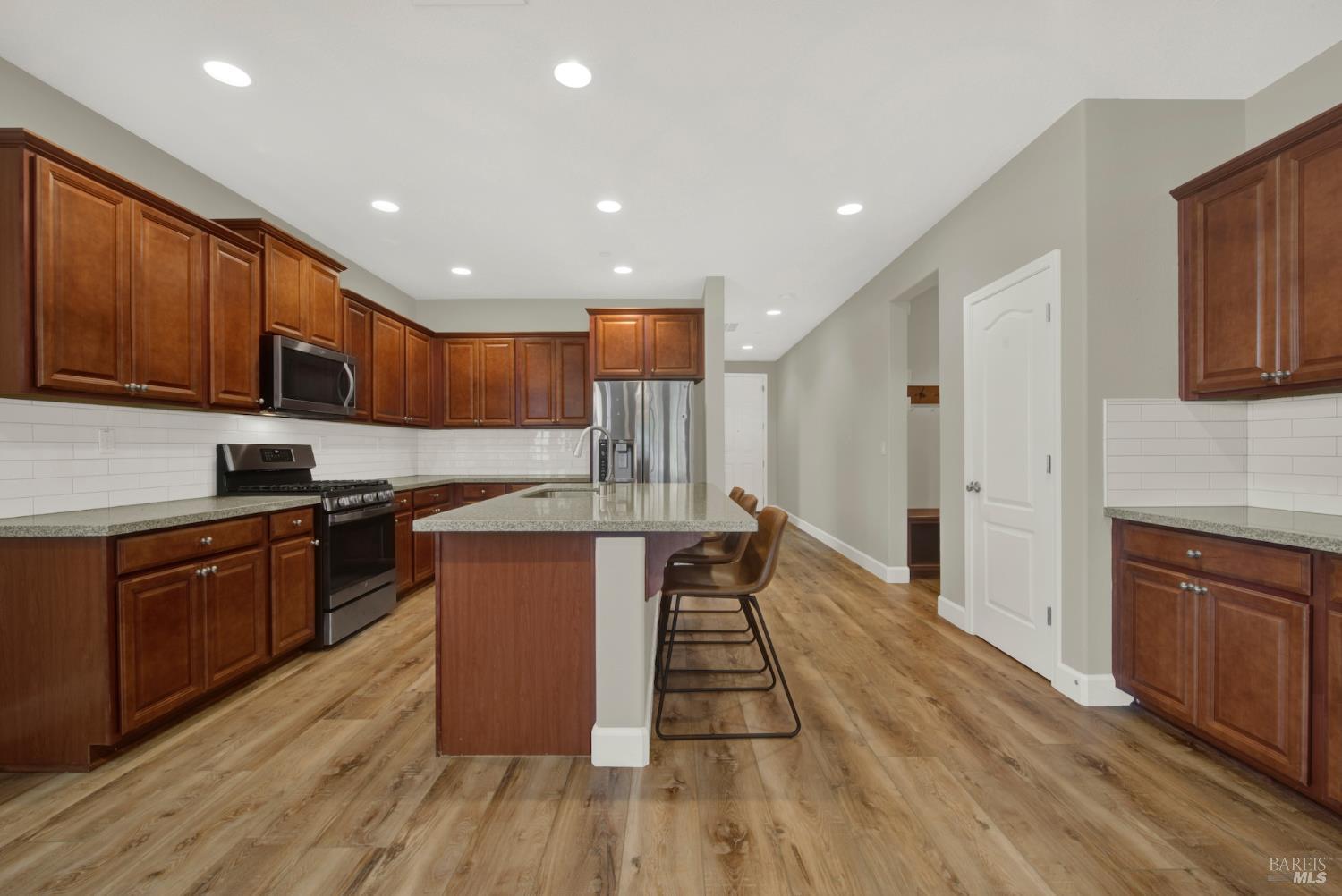373 Anchorage Drive Vacaville CA 95687