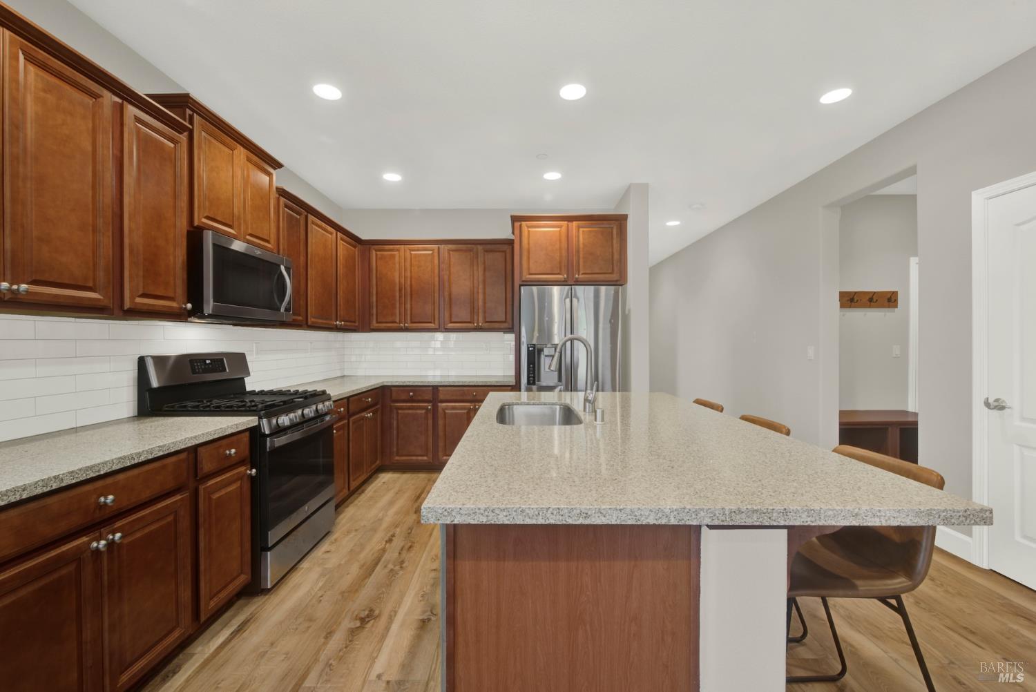 373 Anchorage Drive Vacaville CA 95687