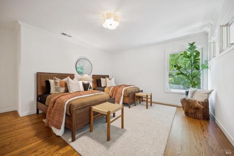 13 Via Cheparro Greenbrae CA 94904