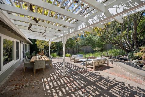 13 Via Cheparro Greenbrae CA 94904