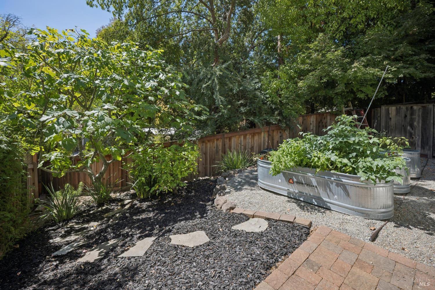 13 Via Cheparro Greenbrae CA 94904