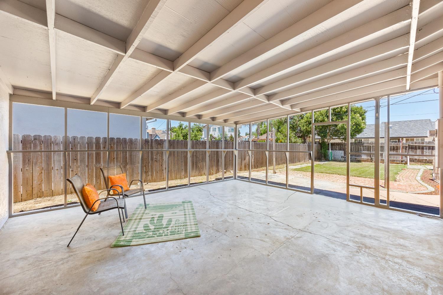 301 Rosa Avenue Winters CA 95694